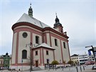 Pohled na kostel Stt svatho Jana Ktitele v Hranicch na Perovsku. Kvli...