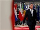 Andrej Babiš /ANO/ přichází na dubnový summit EU v Bruselu k dalšímu dokladu...