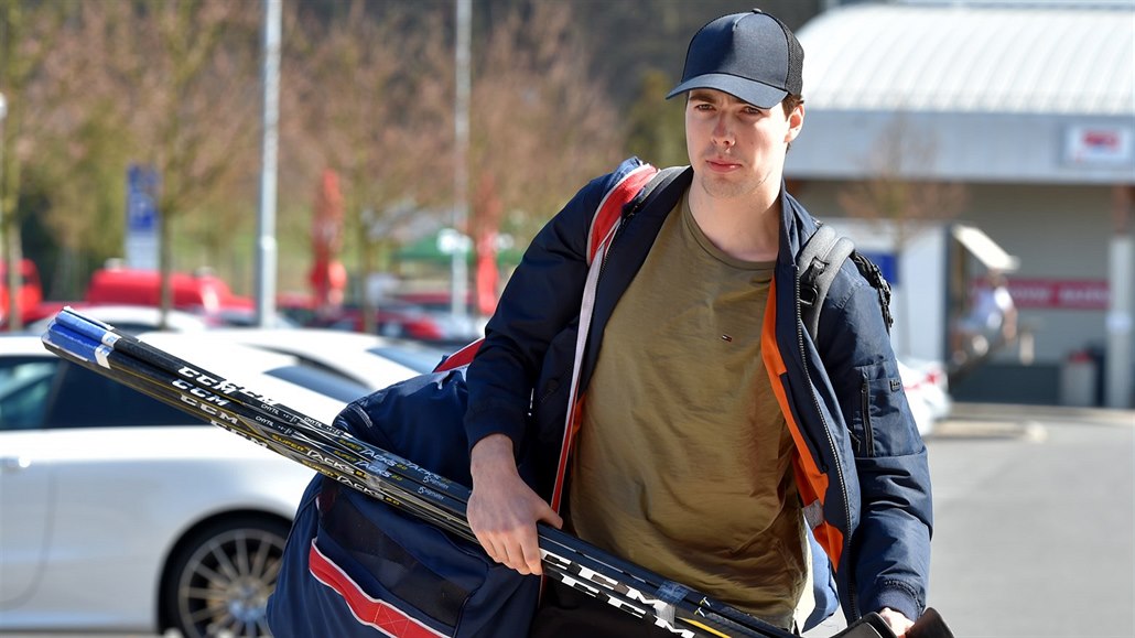 K hokejové reprezentaci se připojili Chytil, Rousek a Štencel