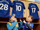 NEJDANJ DRES. Nejvt hvzdou Chelsea je Eden Hazard, mezi fanouky je i...