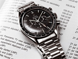 Budoucí legenda. Omega Speedmaster za nedlouho těmto hodinkám nikdo neřekne...