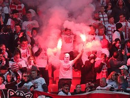 Fanouci Slavie bhem derby se Spartou