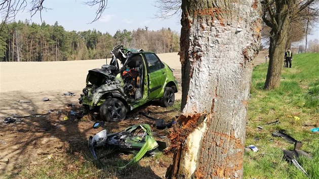 Nehoda osobnho auta na Tborsku (13. 4. 2019)