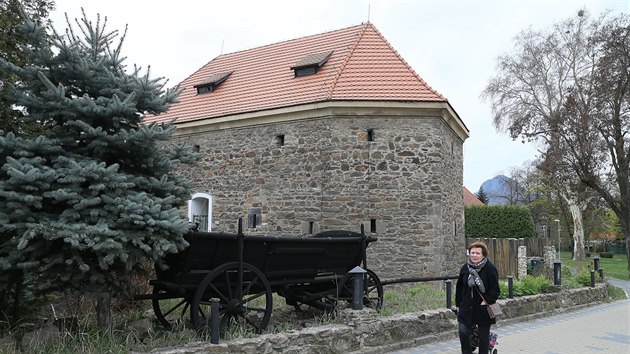 Navzdory svmu jmnu nem bata nic spolenho s husity, jmno zskala jen dky sv podobnosti se stavbami v Tboe a atci. Pesto jde o cennou historickou stavbu, vznikla v 15. stolet a od roku 1958 je pamtkov chrnn. Uvnit je v souasnosti restaurace.