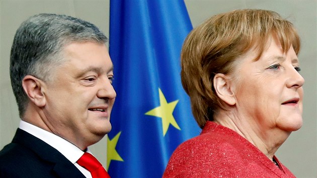 Nmeck kanclka Angela Merkelov se v Berln setkala s ukrajinskm prezidentem Petrem Poroenkem. (12. dubna 2019)