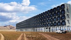 Podoba navrhovaného projektu firmy Carbon Engineering, který by ml z atmosféry...