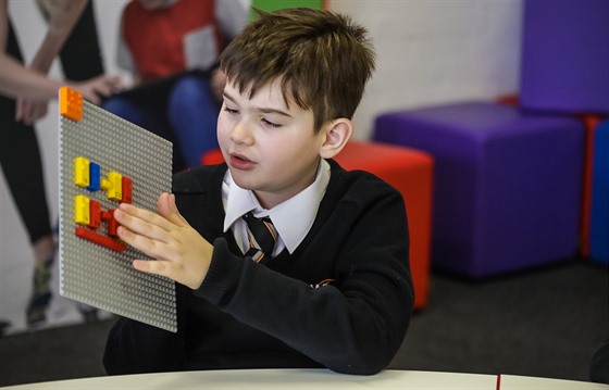 Nová stavebnice Lego Braille Bricks pro zrakově postižené.