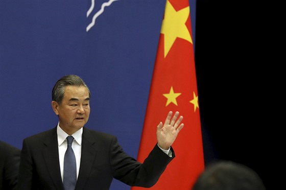 ínský ministr zahranií Wang I na na fóru projektu nové Hedvábné stezky v...