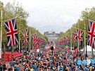 Momentka z cílového prostoru Londýnského maratonu.