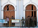 Srílanská armáda steí kostel svatého Antonína na kolombském pedmstí...