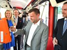Platbu kartou si na za��tku ostr�ho provozu vyzkou�el gener�ln� �editel...