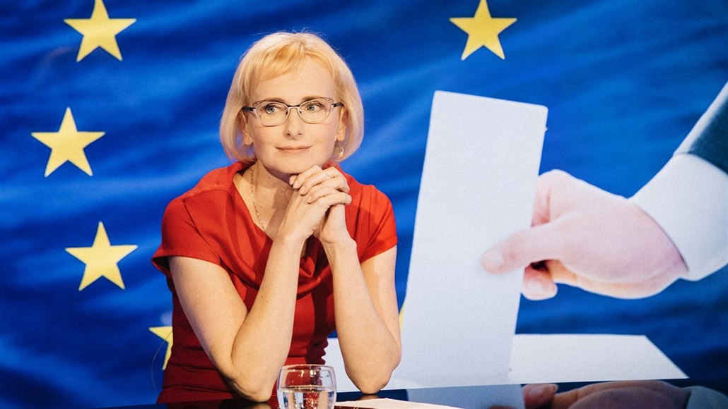 Lídryn� komunist� do eurovoleb Kate�ina Kone�ná v diskusním po�adu iDNES.cz...