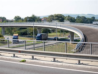 Severovýchodní část obchvatu Otrokovic je součástí dálnice D55.