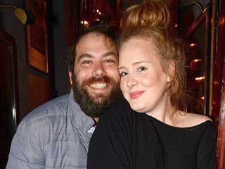 Simon Konecki a Adele na koncertě zpěvačky Lady Gaga (Londýn, 6. 12. 2013)