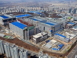 Vstavba produknho centra S3 v Hwasongu