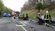 Místo tragické dopravní nehody na silnici I/6 u Bochova.