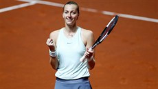 eská tenistka Petra Kvitová se raduje z postupu do finále turnaje ve...