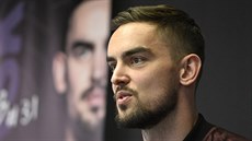 Tomá� Satoranský na tiskové konferenci v dubnu 2019 po t�etí sezon� v NBA