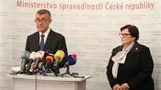Premiér Andrej Babi uvedl do funkce ministryni spravedlnosti Marii Beneovou....