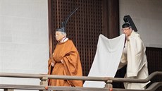 Pětaosmdesátiletý japonský císař Akihito v pondělí svou abdikací ukončí...