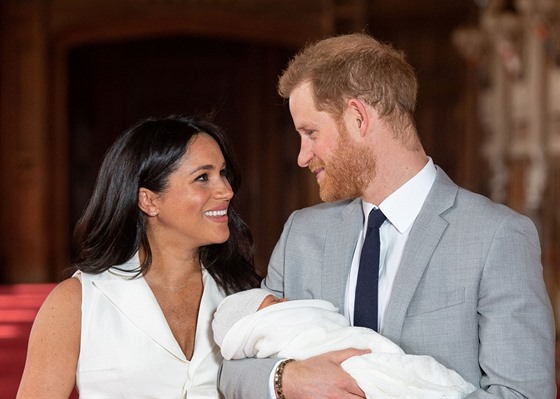 Vévodkyn Meghan, princ Harry a jejich syn Archie Harrison Mountbatten-Windsor...