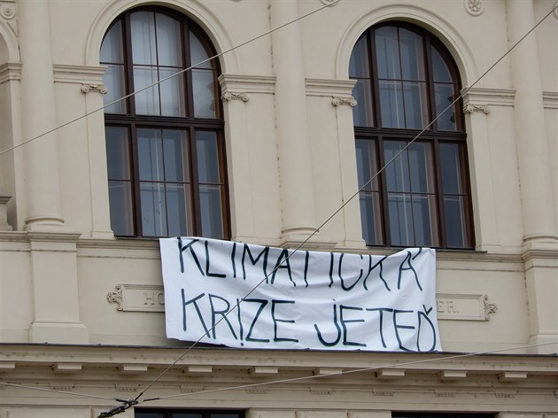 Vzkaz z Vysoké koly umleckoprmyslové v Praze