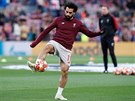 Mohammed Salah z Liverpoolu pi rozcvice ped semifinálovým utkáním Ligy...