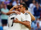 Hrái Realu Madrid se radují ze vsteleného gólu v zápase proti Villarrealu.