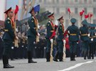 Ruská vojenská pehlídka na Rudém námstí v Moskv k oslav 74. výroí konce...