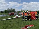 U Hranic na Perovsku havaroval bezmotorov letoun. Pilot nepeil (8. ervna...