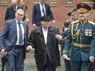Bývalý sovtský prezident Michail Gorbaov na moskevském Rudém námstí u...
