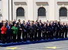 Evroptí lídi na neformálním summitu EU v rumunském Sibiu (9. kvtna 2019)