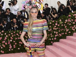 Cara Delevingnová na Met Gala 2019