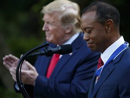 Americk prezident Donald Trump udlil golfistovi Tigeru Woodsovi...