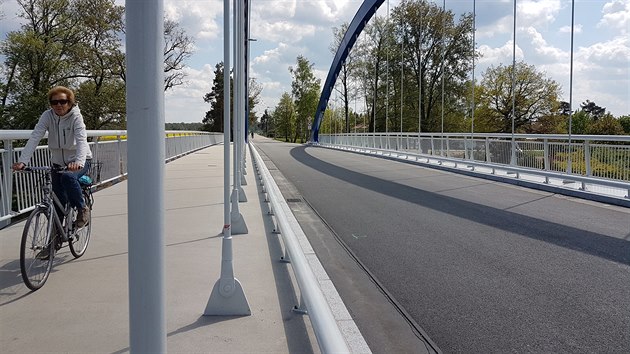 Most ve Svinarech pes eku Orlici je znovu oteven (7.5.2019).