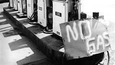 Uzavřená benzinka v americkém San Franciscu během ropné krize