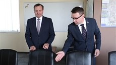 Uvedení nového generálního editele SD Pavola Kováika do funkce. Vpravo nový...
