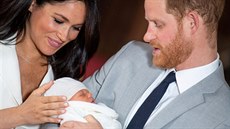 Vévodkyn Meghan, princ Harry a jejich syn Archie Harrison Mountbatten-Windsor...