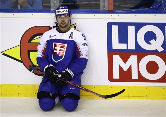 Slovenský hokejista Tomáš Tatar po porážce s Kanadou