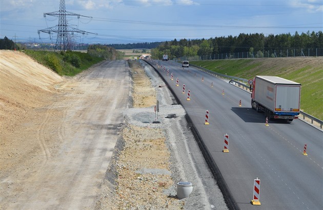 Po letošních patnácti slibuje stát napřesrok zprovoznit 118 kilometrů dálnic