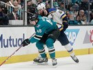 V pátém semifinále bojují Tomá Hertl ze San Jose a Alex Pietrangelo ze St....