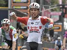 Caleb Ewan z týmu Lotto Soudal vítzí v osmé etap závodu Giro dItalia.