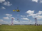 Ukázka záchrany osob z lanovky na vrtulníkovém leteckém dni Helicopter Show,...