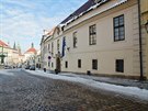 Hrzánský palác je palácový komplex, který se nachází v Praze na Hradanech mezi...