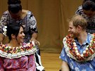 Vévodkyn Meghan a  princ Harry na Fidi navtívili Univerzitu jiního Pacifiku...