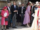 Královna Albta II., princ Andrew, princ Harry, princezna Beatrice a dalí...