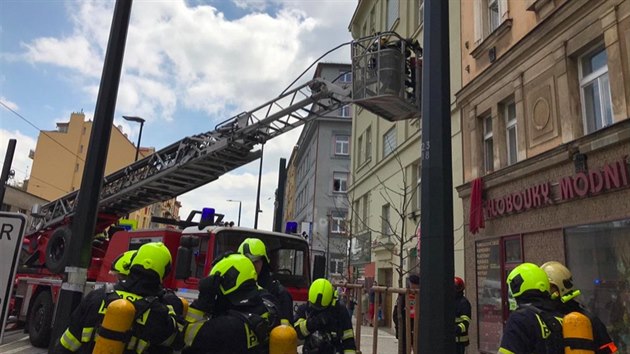 Por sklepnch kj zablokoval praskou Nuselskou ulici (18. 5. 2019).