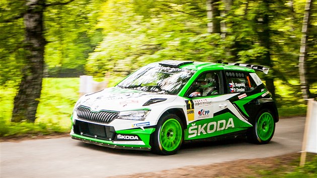 Jan Kopeck s Pavlem Dreslerem s tovrn kodou Fabi R5 Evo bhem Rallye esk Krumlov.