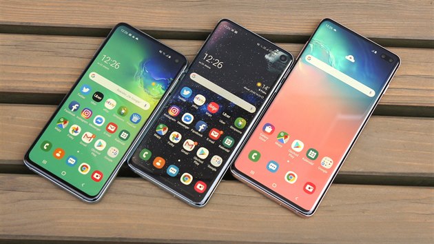 Modelov ada Samsung Galaxy S10