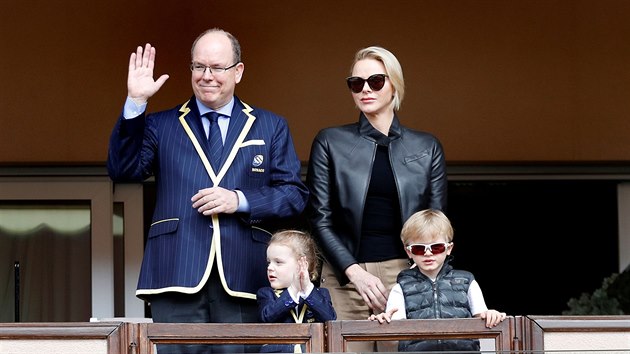Monack kne Albert II., knna Charlene a jejich dti princezna Gabriella a princ Jacques (Monako, 11. kvtna 2019)